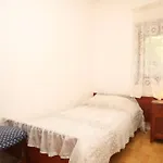Apartments By The Sea Lukoran